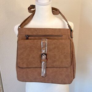 Celela Vegan Leather Cross Body Bag with Adjustable Strap ~ Classic Design